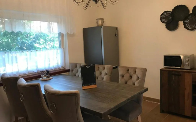 Eden Apartman