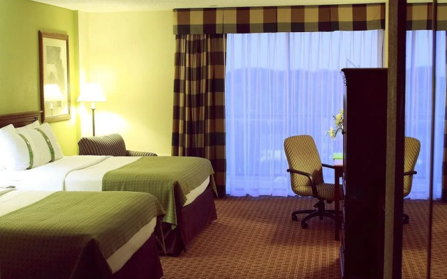Garden Plaza Hotel