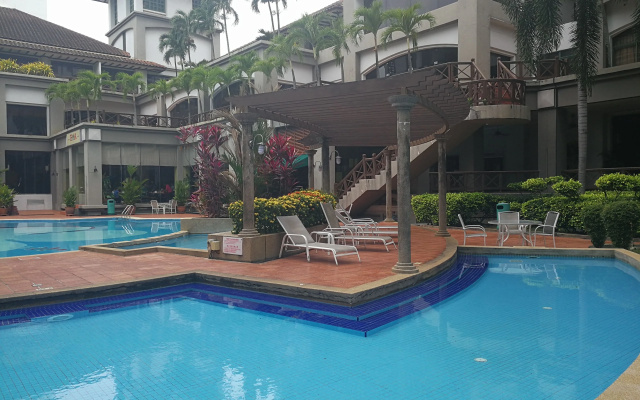 Ideal Mahkota Apartment