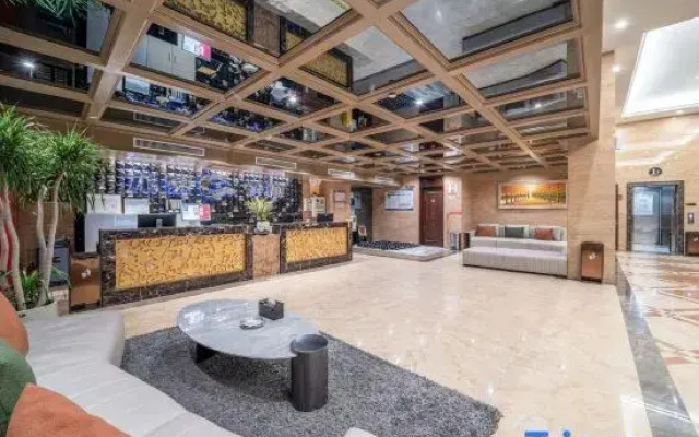 Longquan Water City Hotel (Yancheng Development Zone)