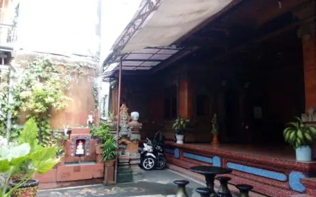 Bayudya Hostel