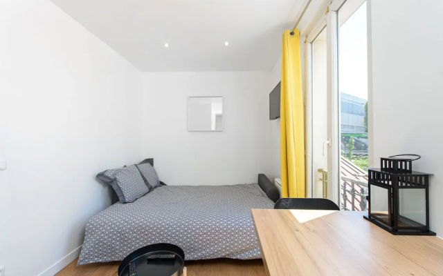 studio 2 persons cosy Paris