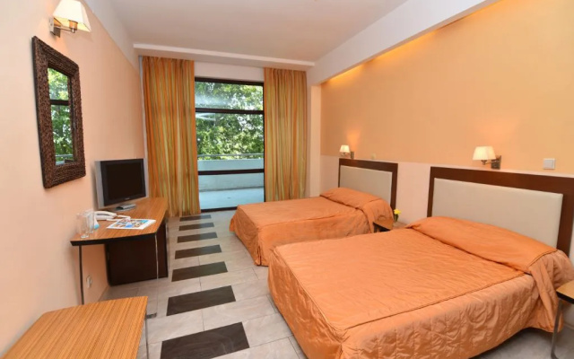 Arabella Beach Hotel