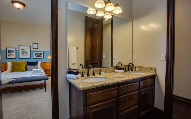 Stunning 5br/3.5ba House in La Jolla