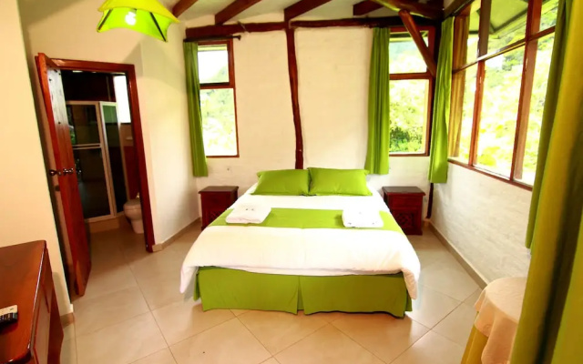Hosteria Mindo Rio