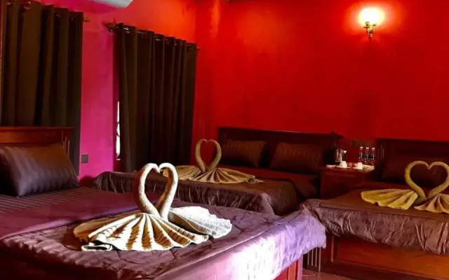 Gibbon Lodge