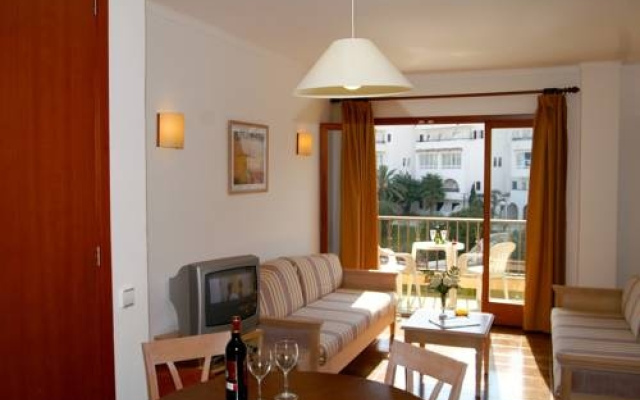 Apartamentos Playa Marina