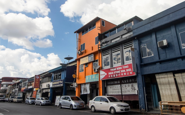 Gold Star Hotel