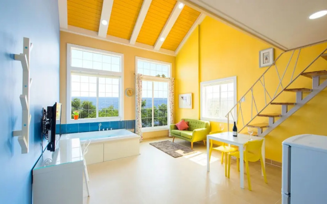 Lime Beach Pension