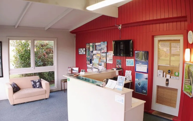 Glacier View Motel
