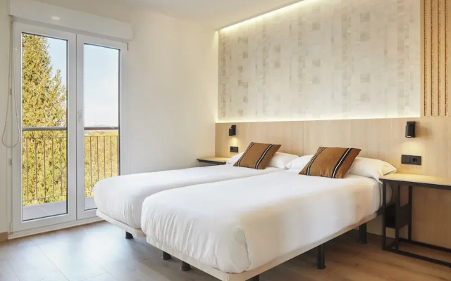 Hotel Pakeleku