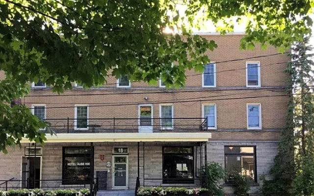 Hotel sawyerville