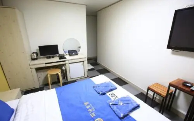 Hotel Y House Namdaemun