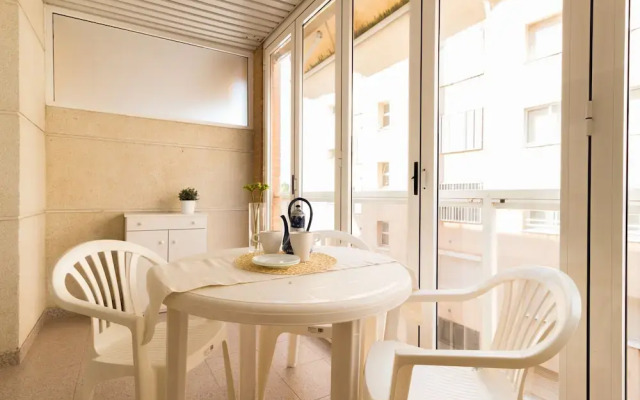 Apartamento Center Ref. 1019  by Iberplaya