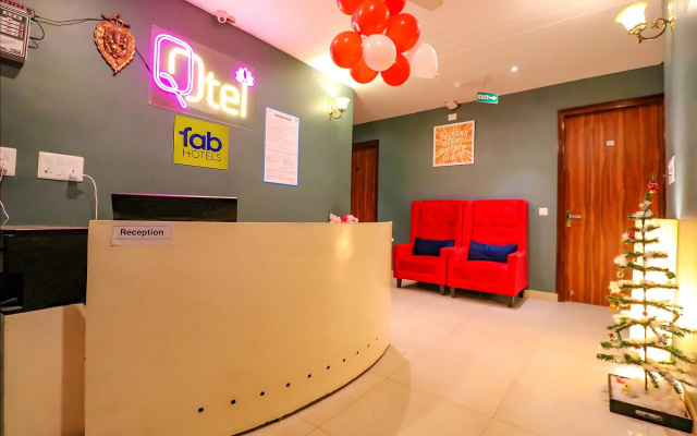Fabhotel Maxx Inn