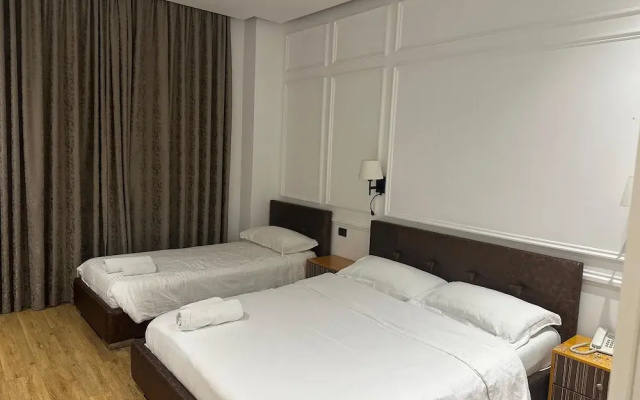 Hotel Aurelis
