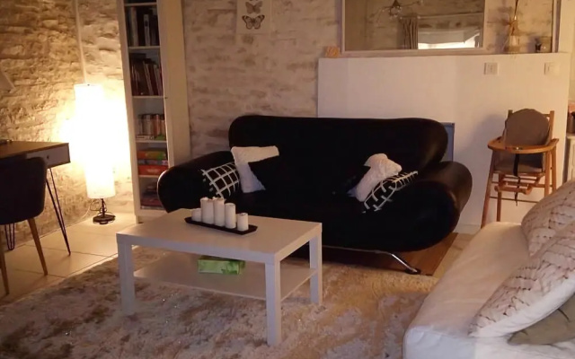 Holiday home Aqueducienne