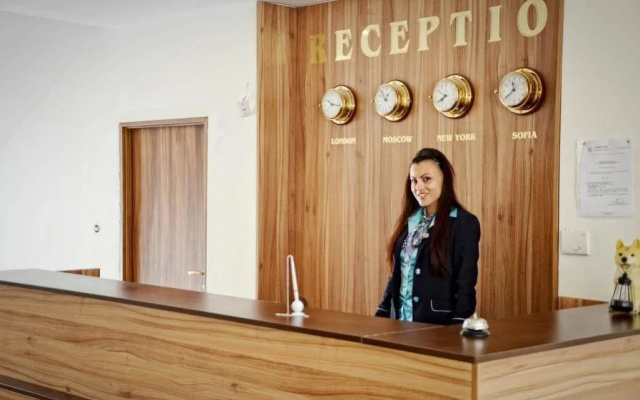 Sea Wolf Hotel