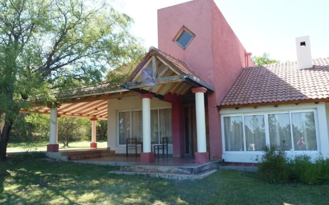 Cortaderas Suites & Tenis