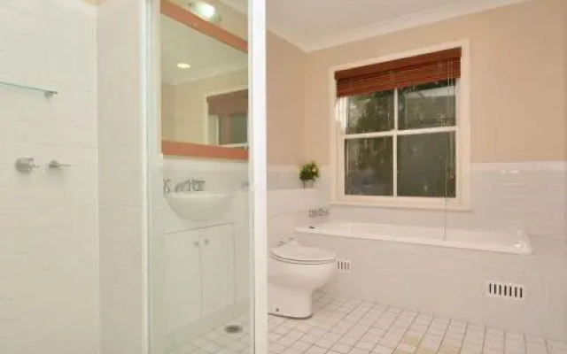 Villa 3br Bella Vista Resort Condo located within Cypress Lakes Resort (nothing is more central)