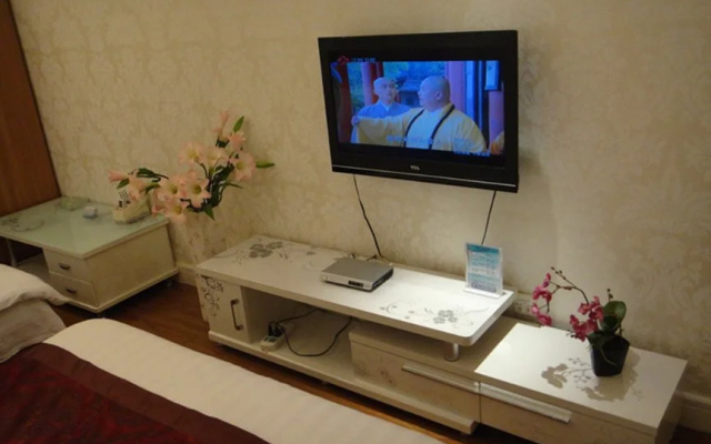 Dalian Yi Jia Express Apartment