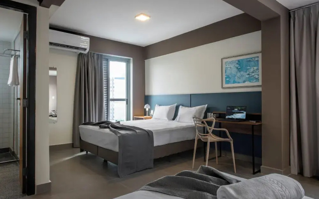 Lym Flat Hotel