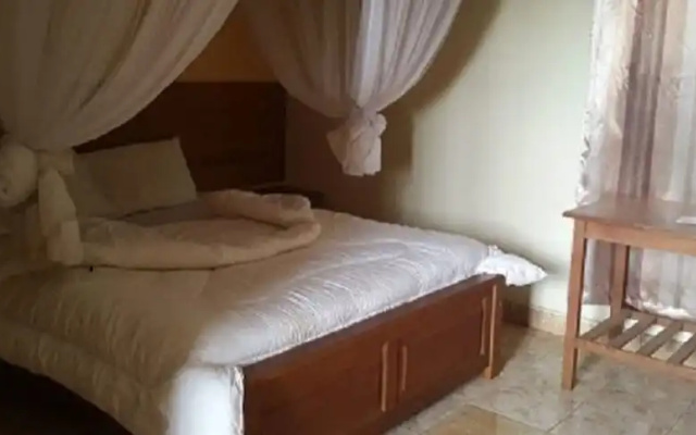 County Villa Hotel