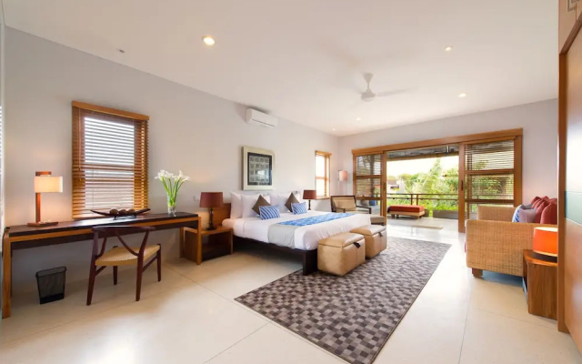 Spacious Luxury 4 Br in Centre Seminyak