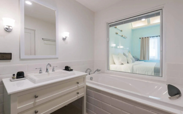 Peggy's Cove Resort