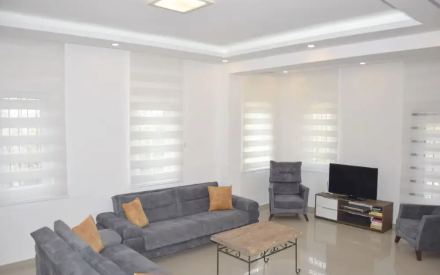 Villa Paradise by Turkish Lettings