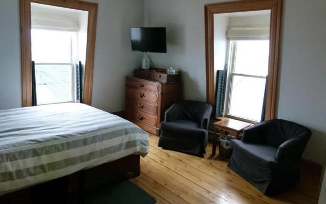 Sail Inn B&B