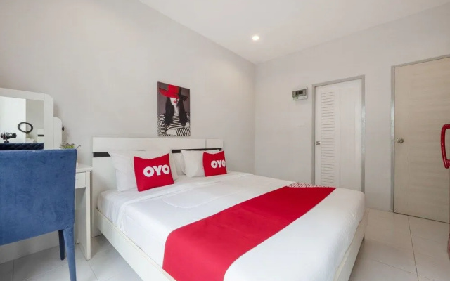 OYO 75323 Tha Burapa Home Bangsean