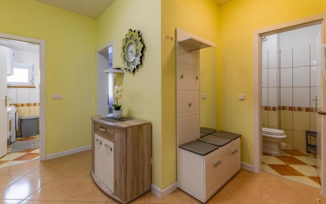 Amazing Apartment in Medulin With Wifi and 3 Bedrooms