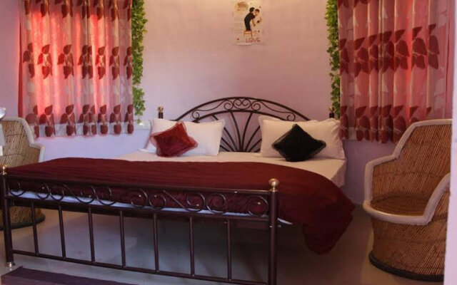 Hotel Amrutham in Pushkar, India from 38$, photos, reviews - zenhotels.com guestroom