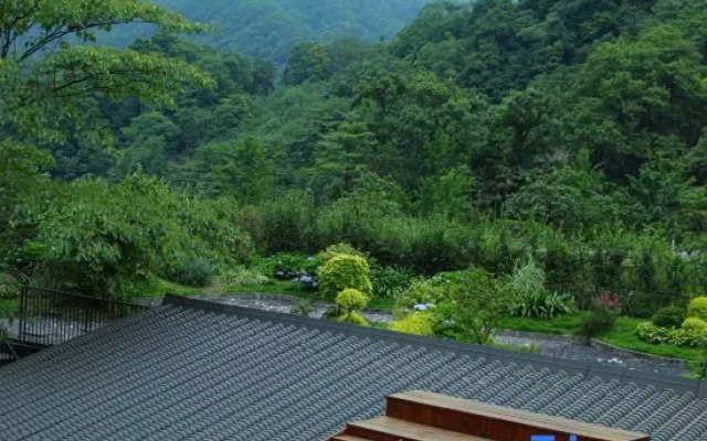 Yunshu Shili B&B