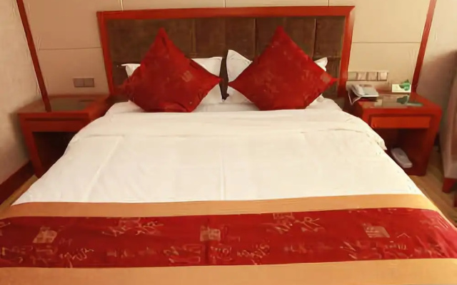 Longxiang Hotel