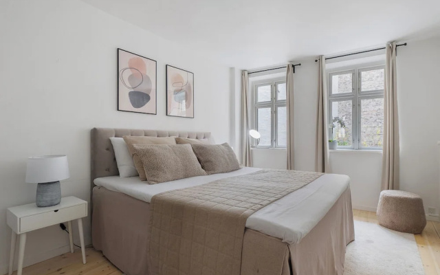 Main 1 - Cozy 2-bdr Apt in Center of Copenhagen
