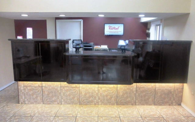 Days Inn & Suites by Wyndham Bossier City/Casino Area