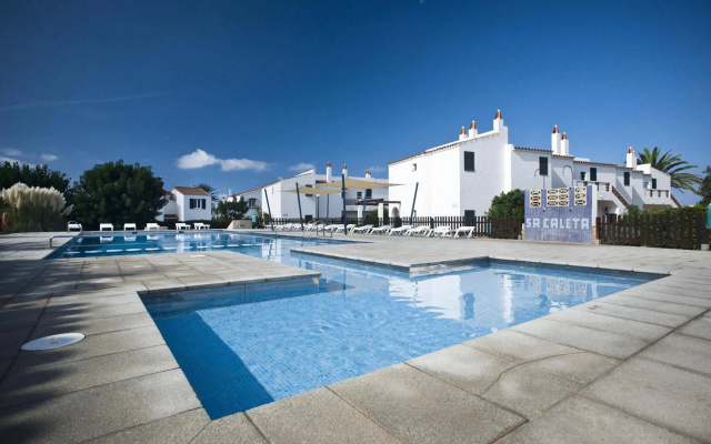 Apartamentos Sa Caleta