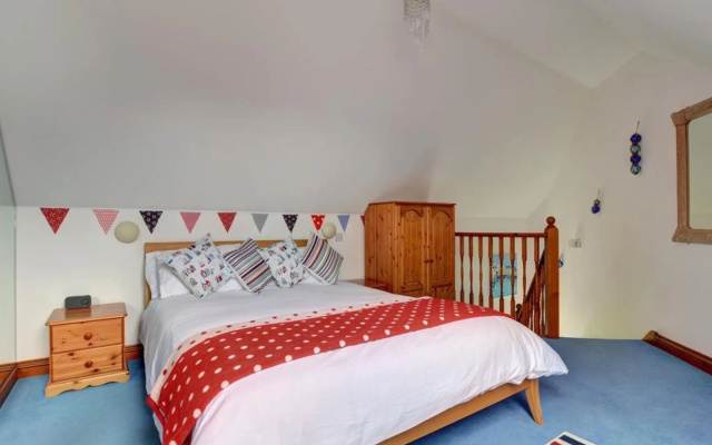 Holiday Home Bolthole