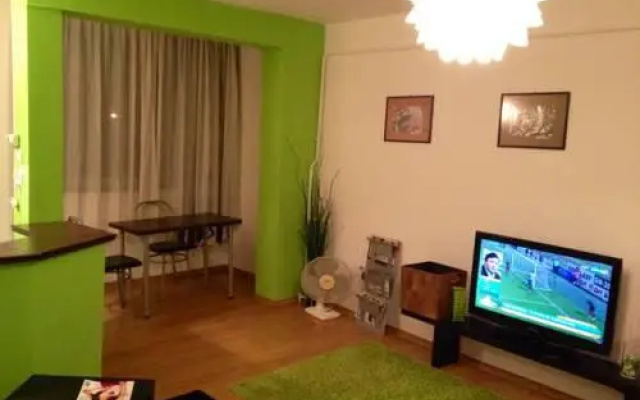 Nexus Studio Deluxe