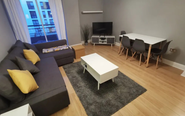 The Qube Apartments Sleeps 6 Parking