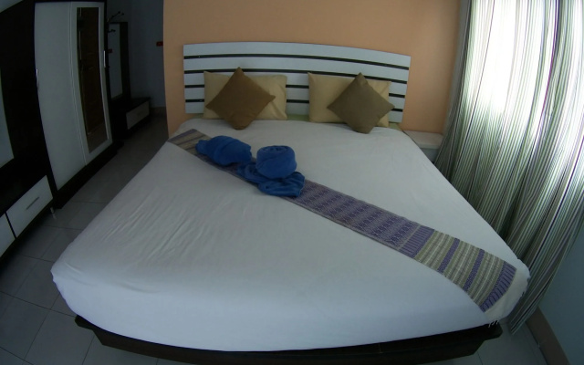 Rapeepong Hotel