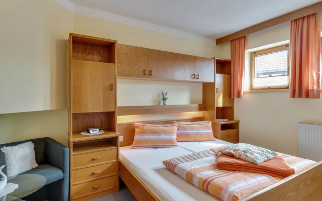 Vibrant Apartment near Ski Area in Fiss