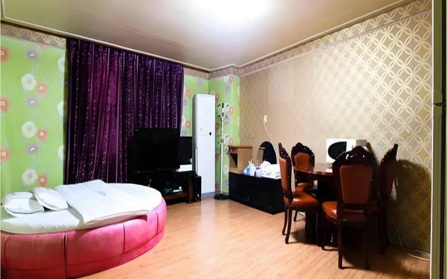 Dongrae Oncheon Hotel