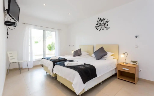 CoolHouses Algarve, Casa Redonda, V3 Lagos