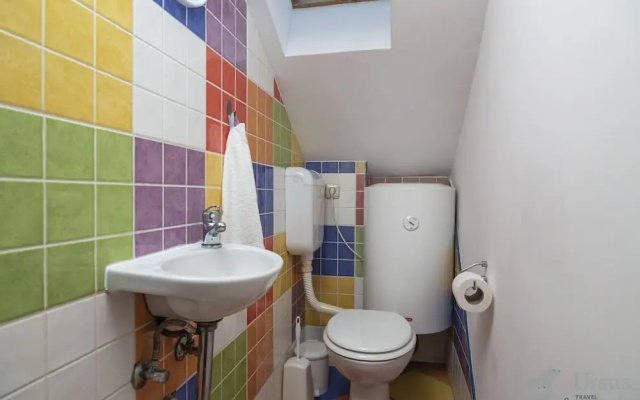 Apartment Lira