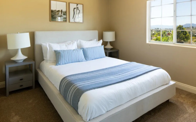 Willow by Avantstay Mountain Views - See Hot Air Balloons From Pool