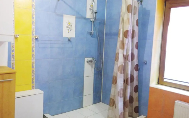 Cozy Apartment Near the City Center