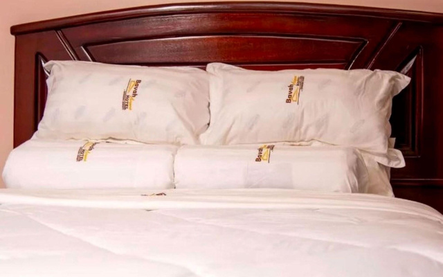 Bavah Airport Hotel